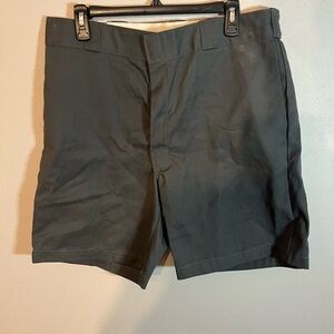 Men’s NWT Dickies Straight Leg Loose Fit Work Shorts Size 34x34